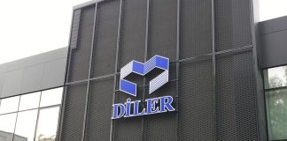 Türkiye’nin köklü sanayi kuruluşları arasında yer alan Diler Holding, demir-çelikten enerjiye, limancılıktan bankacılığa kadar uzanan geniş faaliyet alanıyla dikkat çekiyor. Uzun yıllardır sanayi odaklı büyüme stratejisi izleyen şirket, özellikle ağır sanayi yatırımlarıyla Türkiye ekonomisinin üretim gücüne katkı sağlıyor. Çok sektörlü yapısıyla faaliyet gösteren holding modeli, grubun farklı iş alanlarını tek merkezden yönetmesine olanak tanıyor. Konulu bir haber görseli.