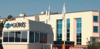 Türkiye’nin köklü sanayi ve mühendislik gruplarından biri olan GÜRİŞ Holding, enerji, inşaat, sanayi, turizm ve hizmet sektörlerinde gerçekleştirdiği yatırımlarla dikkat çekiyor. 1958 yılında İdris Yamantürk tarafından kurulan şirket, özellikle altyapı projeleri ve yenilenebilir enerji yatırımlarıyla Türkiye’nin en büyük grupları arasında gösteriliyor. Bugün onlarca şirketi bünyesinde barındıran GÜRİŞ Holding, yalnızca Türkiye’de değil Avrupa, Orta Doğu ve Afrika’da da faaliyet gösteren uluslararası bir yatırım grubu konumunda bulunuyor. Konulu bir haber görseli.