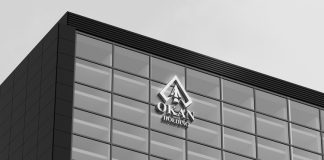 Türkiye merkezli şirket toplulukları arasında yer alan Okan Holding, inşaat, enerji, turizm, sağlık, eğitim ve hizmet sektörlerinde gerçekleştirdiği yatırımlarla dikkat çeken kuruluşlardan biri olarak öne çıkıyor. Uzun yıllardır farklı sektörlerde faaliyet gösteren grup, çok yönlü iş modeli ve büyüme stratejisiyle Türkiye ekonomisinin farklı alanlarında etkin rol oynuyor. Özellikle gayrimenkul geliştirme, sağlık yatırımları ve eğitim alanındaki projeleriyle bilinen Okan Holding, kurumsal yapısını farklı sektörlerde genişletmeye devam ediyor. Konulu bir haber görseli.